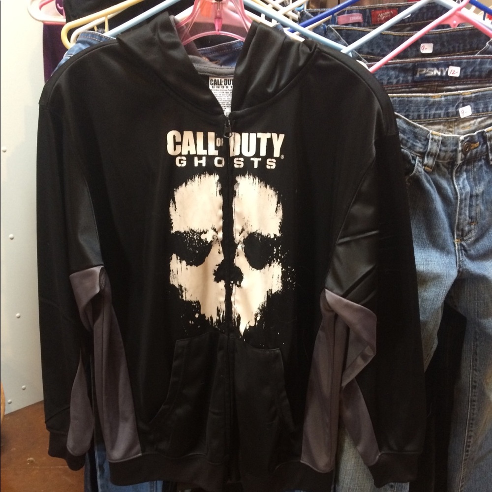 L/xl Call of Duty Zip up hooded